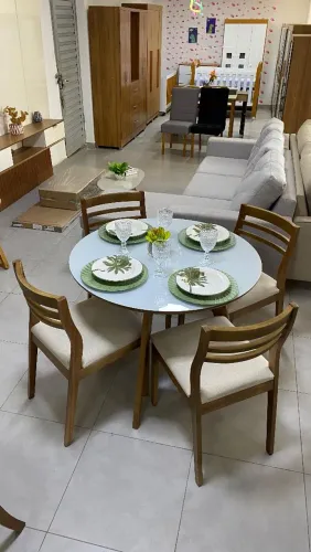 Mesa de Jantar Redonda com 4 Cadeiras 100% madeira