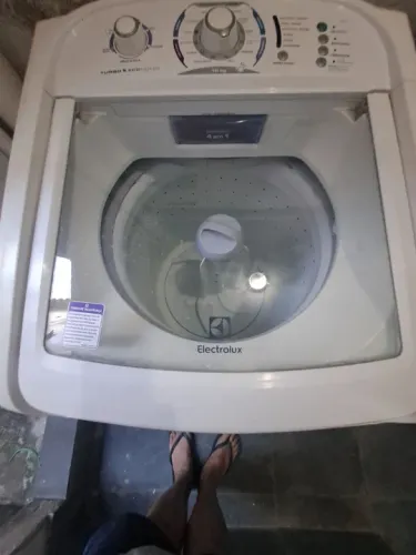 Maquina de lavar roupa Eletrolux