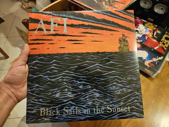 LP AFI - Black Sails In The Sunset - Vinil Novo