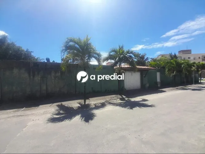 Locação de Casas / Comercial na cidade de Fortaleza