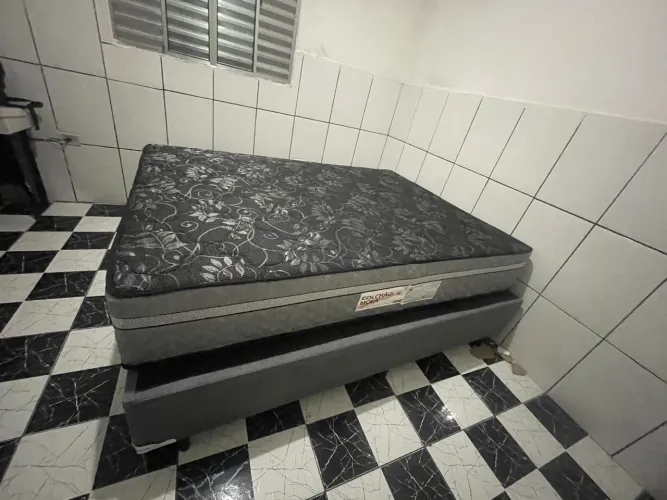 Cama box de casal 