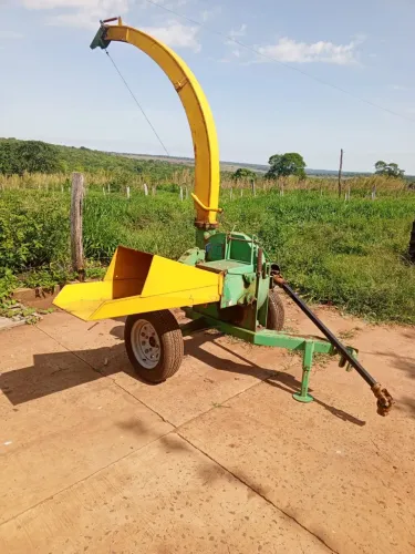 Ensiladeira Forragueira  jf 60