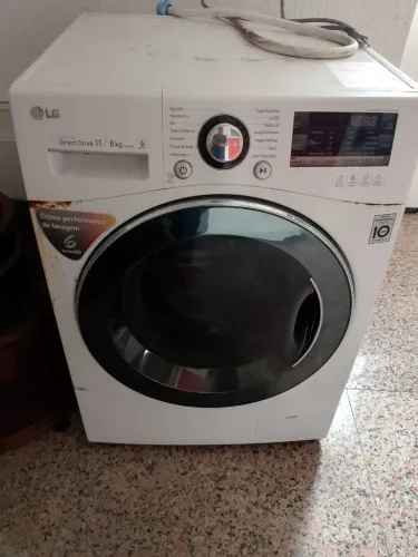 Máquina de lavar roupa 