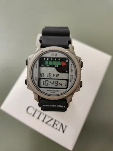 Relogio raro Citizen windsurf D100