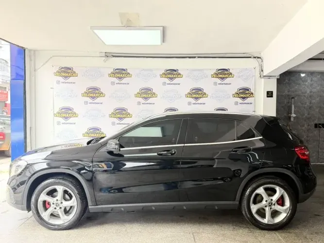 Mercedes-Benz GLA 200 Adv. 1.6/1.6 TB 16V Flex Aut. 2018