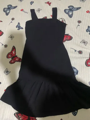 Vestido lindo e Elegante Preto .