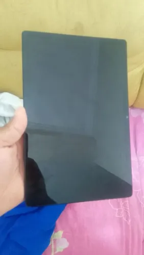 Tablet a venda por 600 reais um mês comprado original 