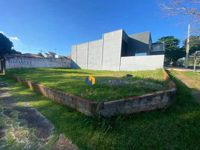 Terreno à venda, 375 m² por R$ 450.000 - Jardim Paris - Maringá/PR