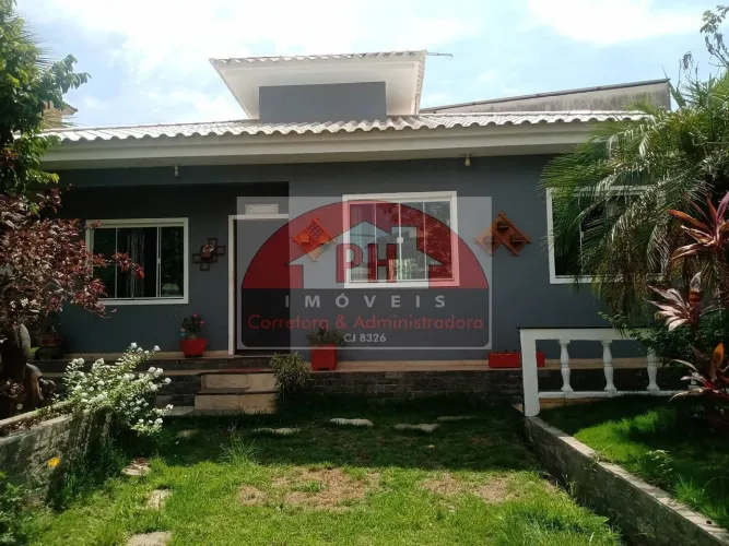 Casa com 2 Quartos 1 suite à venda, 100m² - Praia Linda