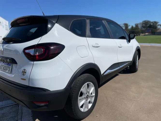 Renault Captur Life 1.6 16V Flex 5P Aut. 2021