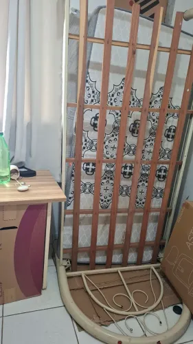 CAMA DE SOLTEIRO ANTIGA COMPLETA