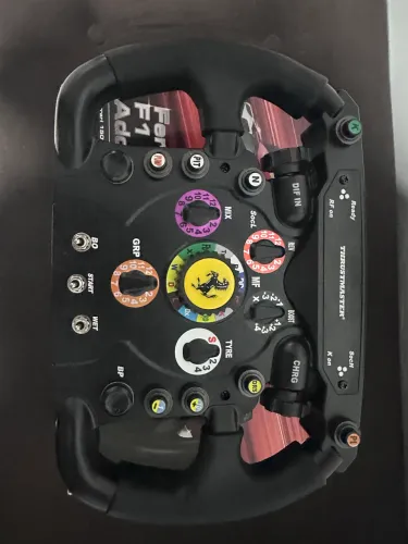 Aro Ferrari thrustmaster 