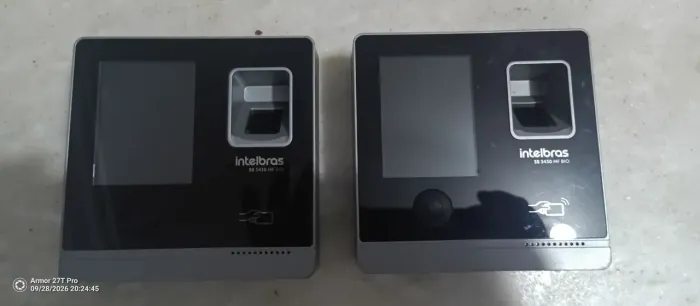 Controlador de Acesso Intelbras SS 3430 MF BIO (Biometria, Wi-Fi e RFID 13,56 MHz)
