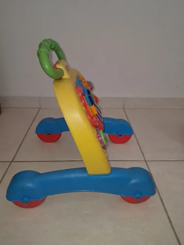 Andador infantil, e excelente!