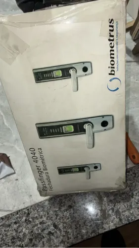 Fechadura eletrônica