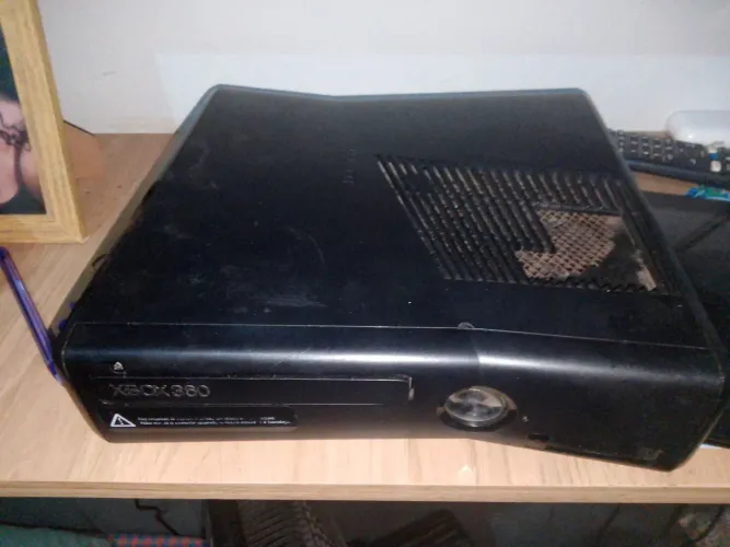 XBOX360 COM DEFEITO