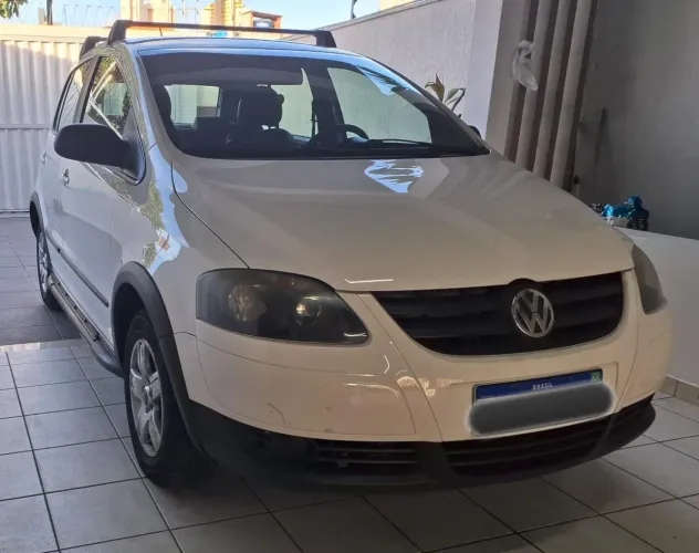 Volkswagen Fox Sunrise 1.0 MI Total Flex 8V 5P 2010