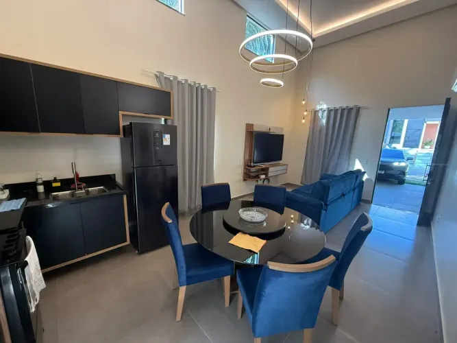 EXCELENTE CASA NA PONTA NEGRA - COND. VIVENDA DAS MARINAS - 5 QUARTOS, MOBILIADA, MODERNA