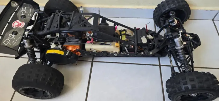 Automodelo baja 1/5 32cc rovan carb.1107