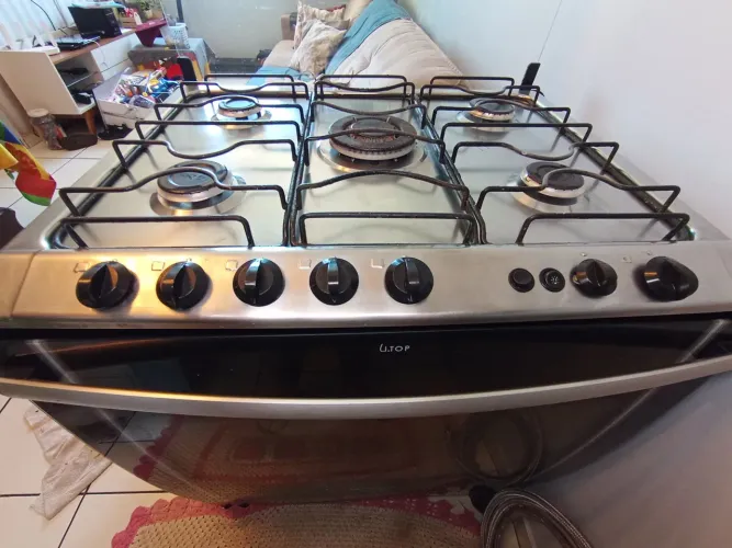 *Fogão 5 bocas, chama tripla*