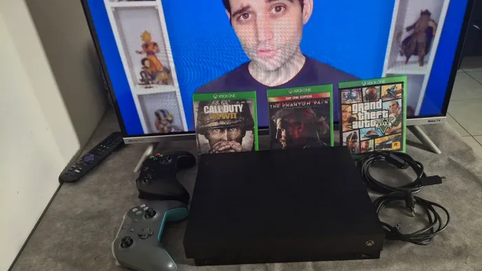 Xbox one x (revisado e conservado) 