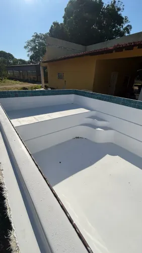 Piscina de fibra 6 metros SEMI PASTILHADA