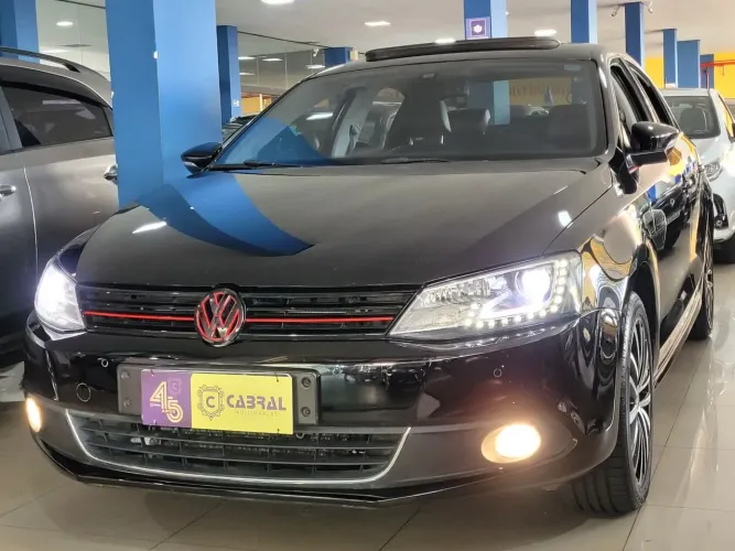 Volkswagen Jetta Highline 2.0 TSI 16V 4P Tiptronic 2013