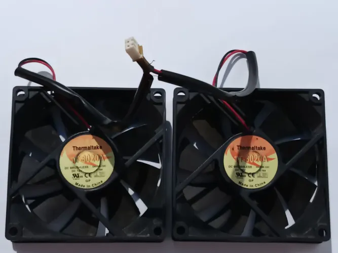 VENDO - Cooler THERMALTAKE 2 Em 1 - R$ 15,00