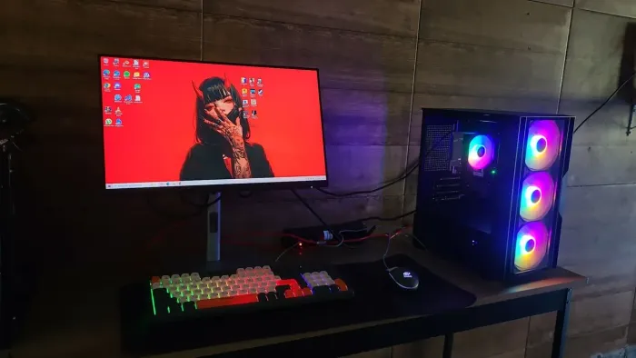 CPU RYZEN 3200G - VEGA 8 4G - 8 G DDR4 - FONTE 500W - A520M
