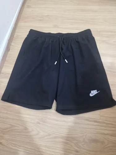 Bermuda Nike GG / XL, logotipo BORDADO!