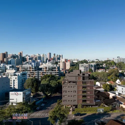 Apartamento de 128.5m² no bairro Bigorrilho, 3 suítes, 4 banheiros e 2 vagas de garagem