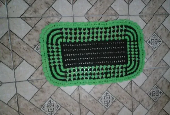 2 Tapete retangular verde