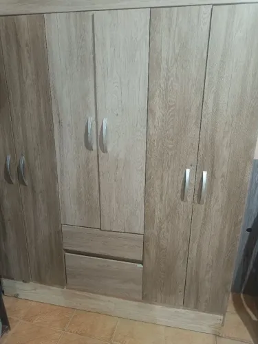 Guarda Roupas 6 Portas