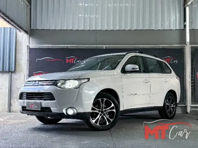 Mitsubishi Outlander 2.0 16V 160cv Aut. 2015