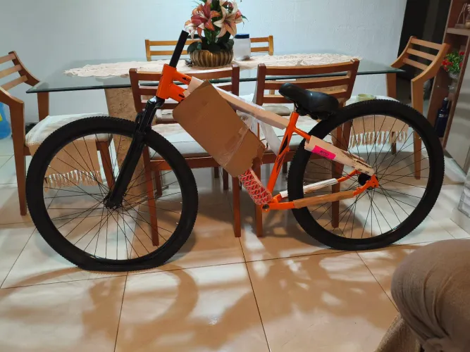Bicicleta aro 29 novinha, nunca usada. (Leia a descrição)