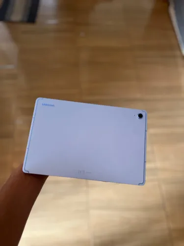 Tablete S10 FE