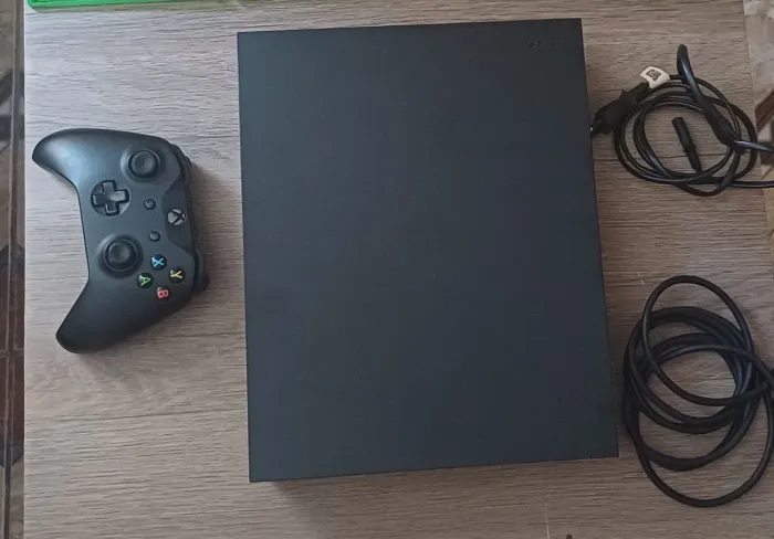 Xbox One X hd 1TB 4k aceito cartão