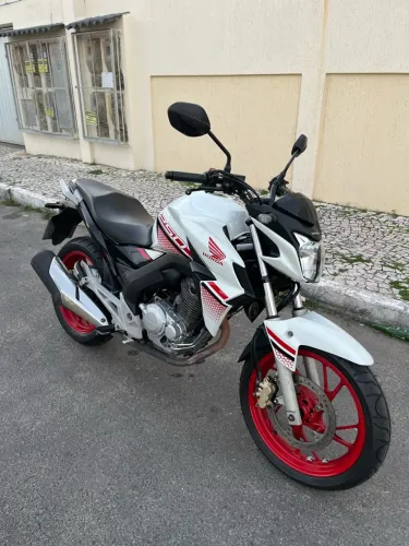 CB Twister 250 - 2022 - ÚNICO DONO Licenciada