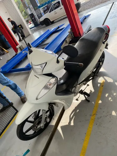 Honda biz 125 ex
