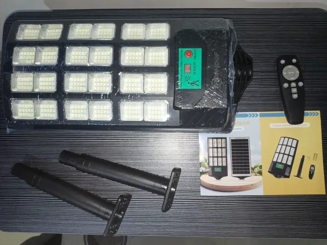 Luminária solar com sensor