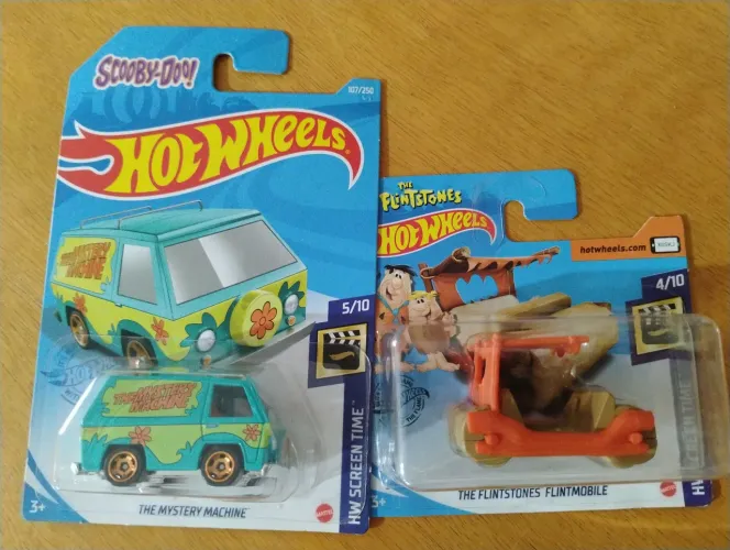 Hot Wheels the Flinstones mais hot Wheels the Mystery Machine.