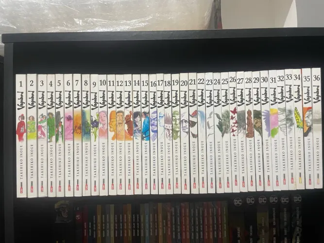 Coleção Vagabond vol.1 ao 36 ( Panini )