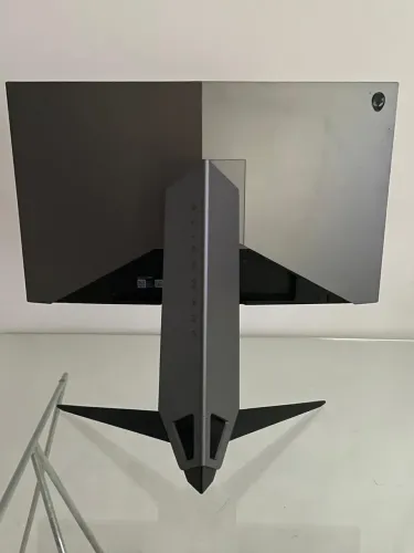 Monitor alienware 240hz aw2518hf