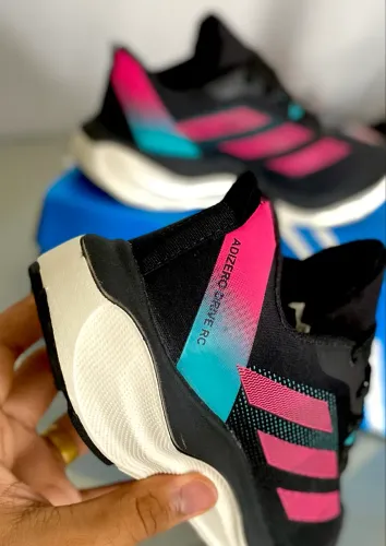 Tênis Adidas Feminino - Adzero Esportivo