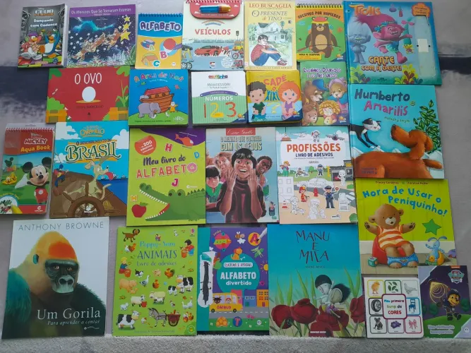 Coleção de livros infantis didáticos e educativos