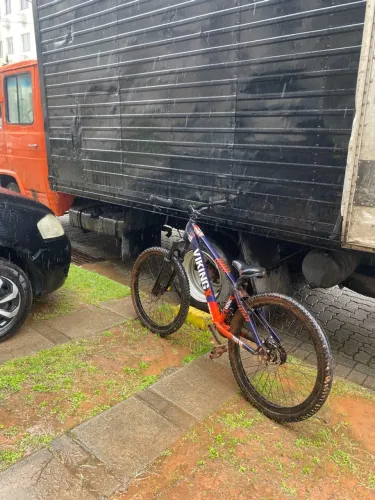 viking tuff 30 laranja, rolo em outra bike de preferência estilo rj e sul 