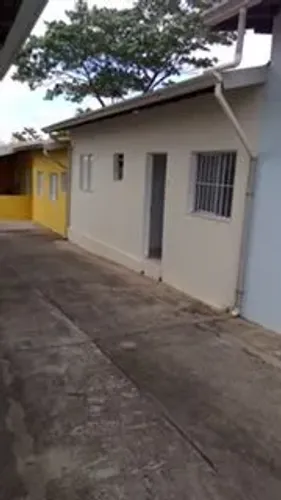 Casa com 01 Quarto para Locação na Rua Bela Vista no Bairro Bela Vista em Jundiaí SP.