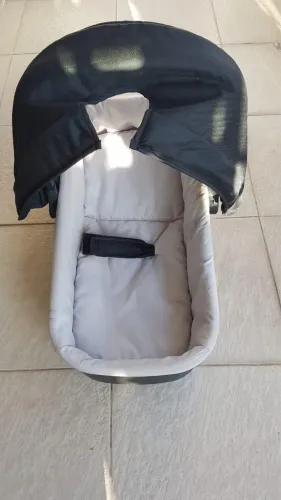 Cama de bebê