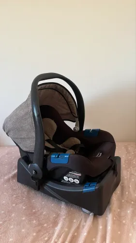 Bebê conforto Burigotto