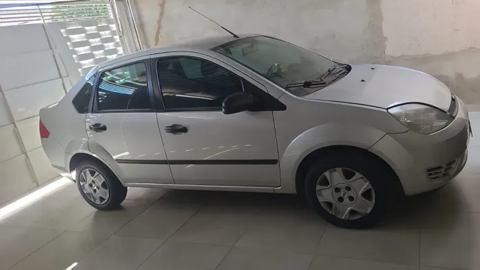 Ford Fiesta Sed. 1.6 8V Flex 4P 2006